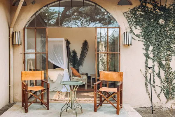 Giraffe Manor Tanzania, Arusha